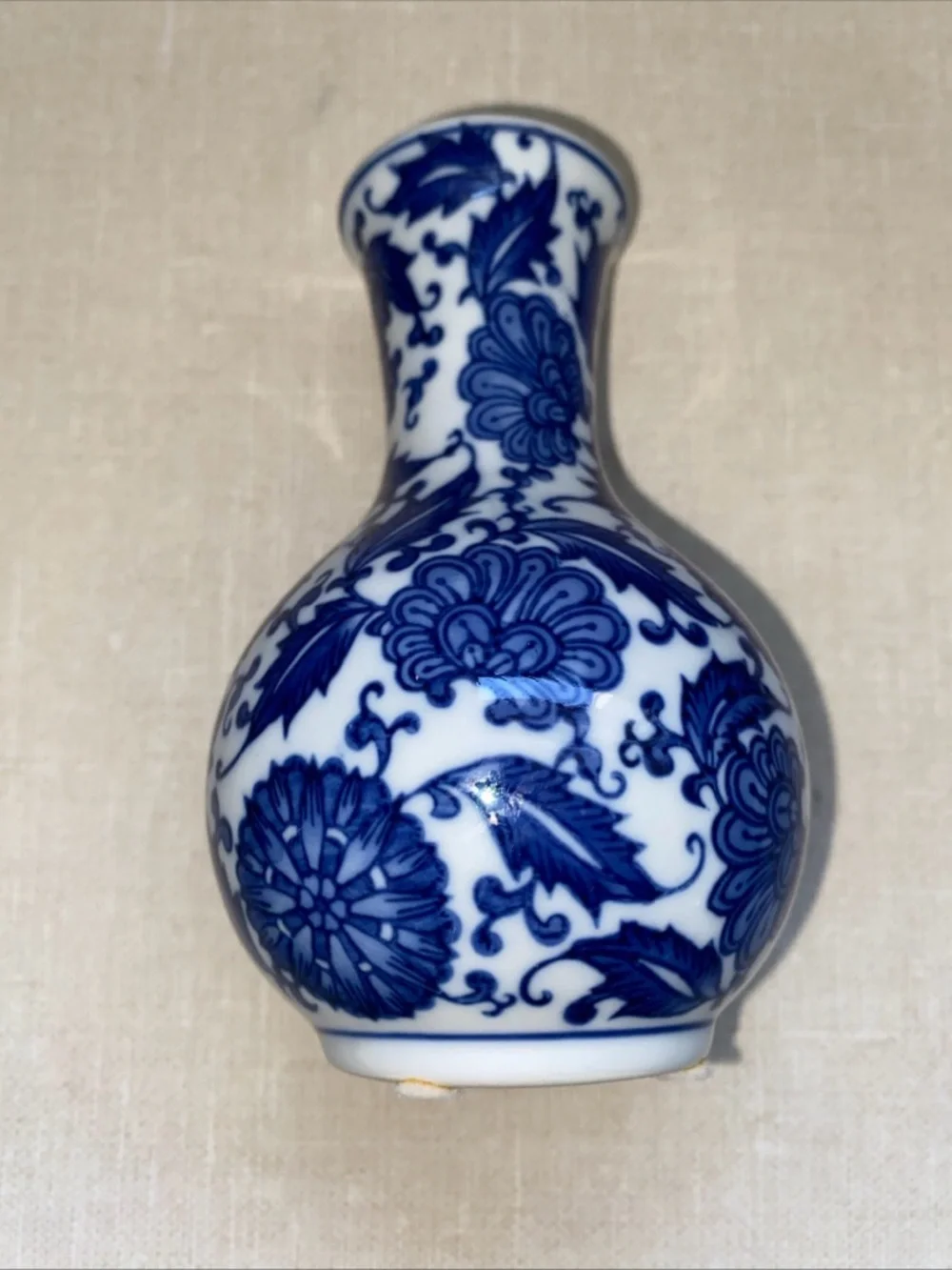 Vintage Bombay Blue and White Porcelain Bud‎ Vase Chinoiserie Floral